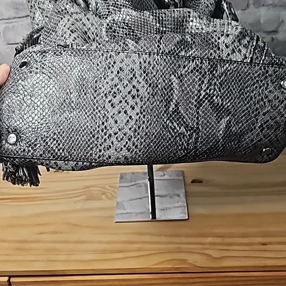 Cole Haan Bag/Purse - Picture 6 of 13